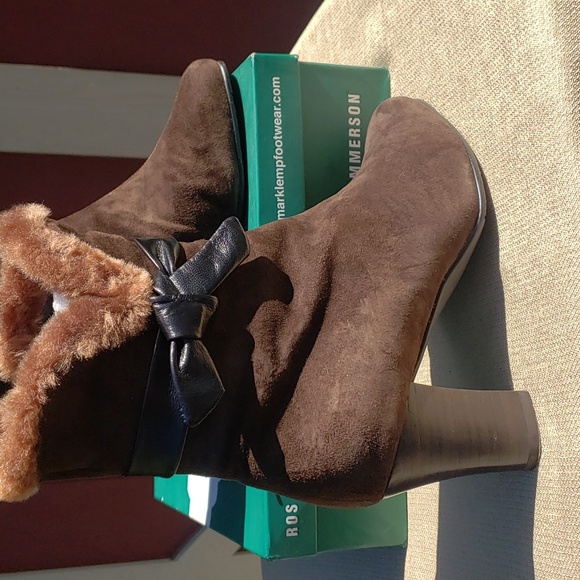Roz Hommerson Suede Ankle Boots - Picture 5 of 5